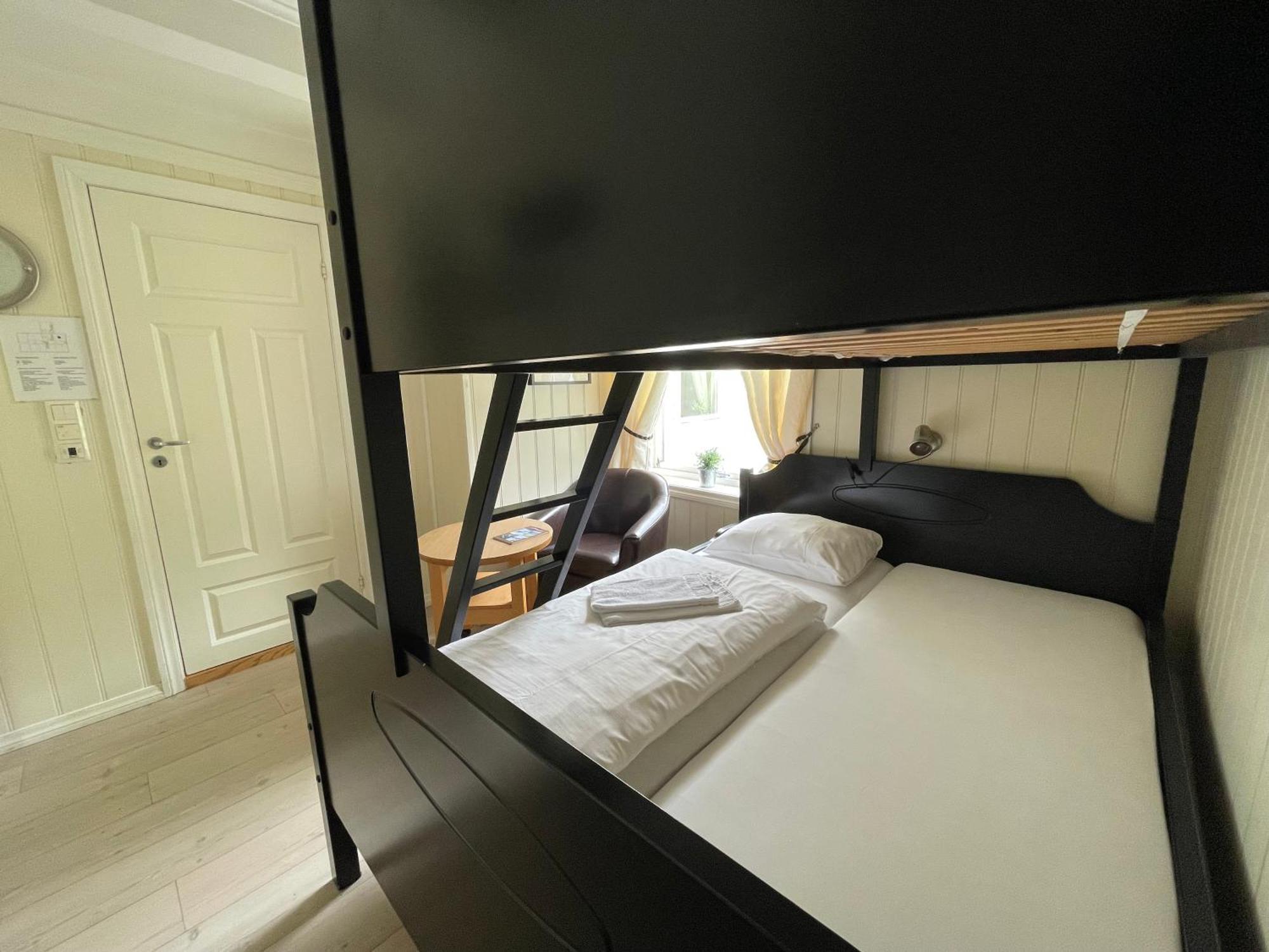 Jondal Hotel Экстерьер фото